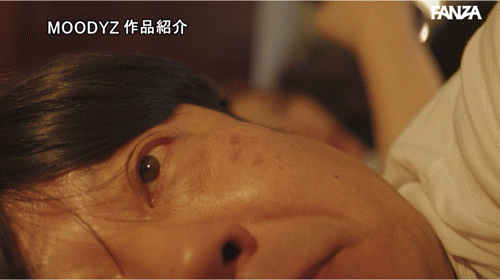 【速报】引退倒数！佐山爱先演漫改片成父子共用肉便器！ 