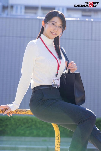 惊！被当做秘密武器的女子社员其实是无码大王！ 
