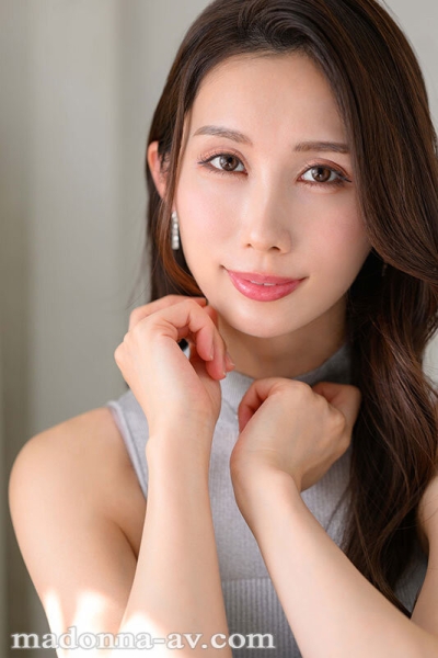 (JUR-046)高贵、清纯、上流社会的她⋯在淫光幕前豹变了！ 