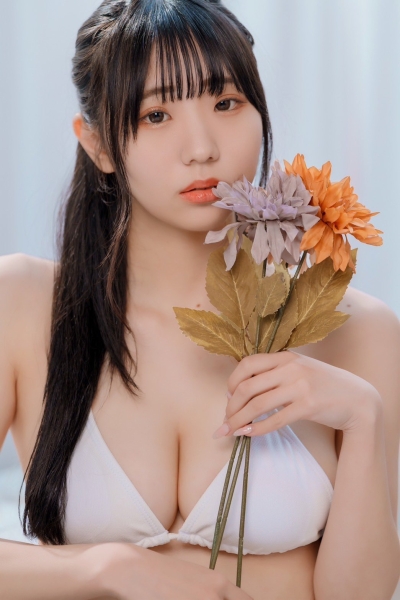 [AD]ForAver NO.87：一亿日币的Body、J罩杯大长腿的「百田光稀」降临！ ... ... ... ... 