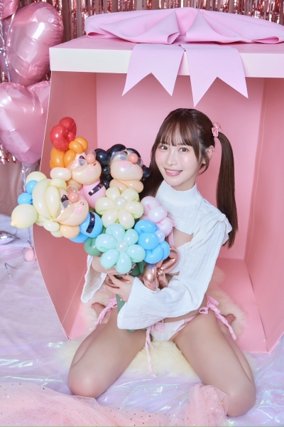 小野六花：曾经有三份Offer摆在我面前，而我选择了AV女优⋯ 