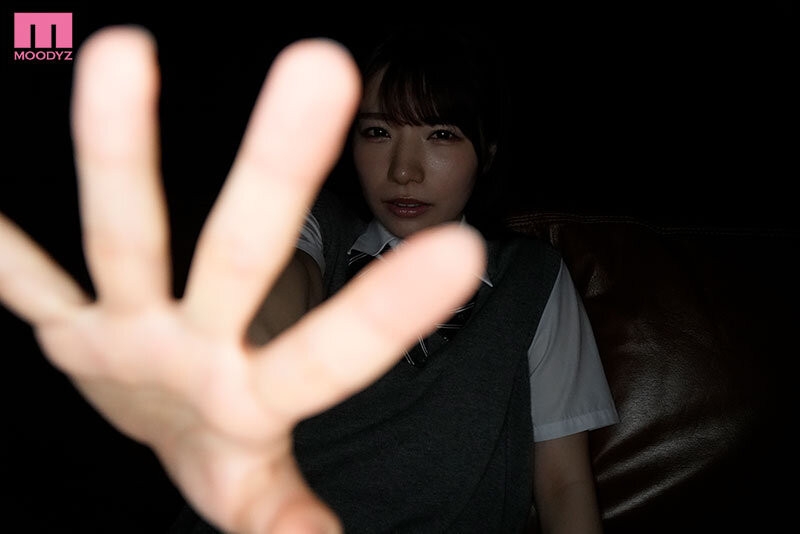 睽违三个月⋯那位原石美少女突然出现了！ 