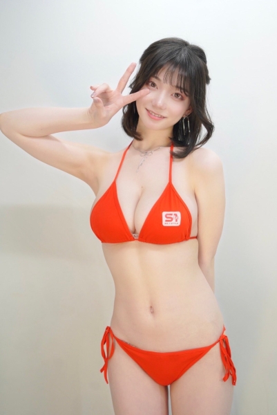 看完影片后，你觉得瀬戸环奈会是2025最强新人吗？ 