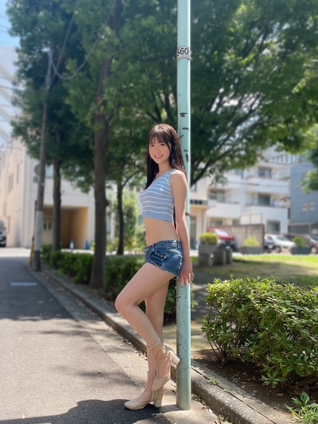 [AD]Foraver No.81 女优摄影会：「校花」白上咲花与Foraver在2025年的第一战！ ... 