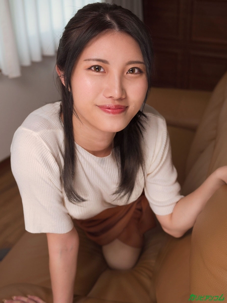 解密！今年无码片商カリビアンコム(加勒比)第一位初登场的女优「赤坂桃子」是？ ... 