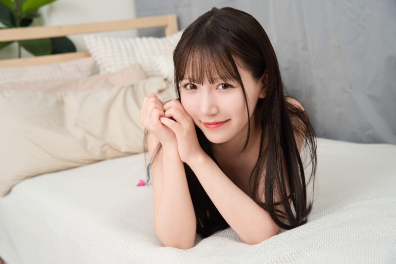 因为很色又想变有名而做女优！三田真铃还交到了很多好朋友！ ... 