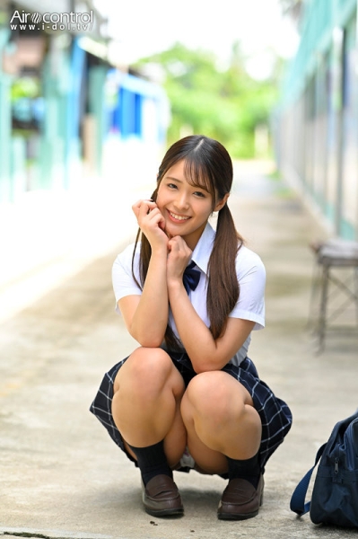 [AD]Foraver No.76 女优摄影会：2024最强新人「长浜みつり(长滨蜜璃)」超狂登场！ ... 