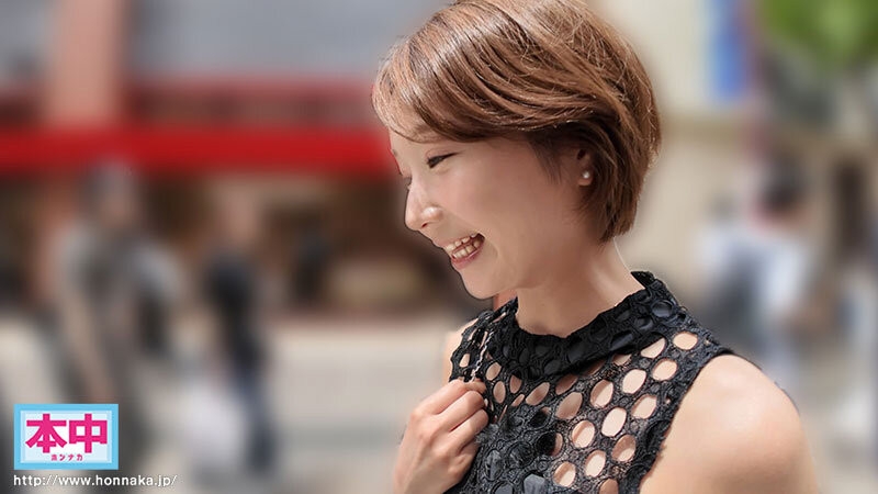 (HMN-616)她不是Julia！这位「京香」为了像老公复仇所以一日限定出道！ ... 
