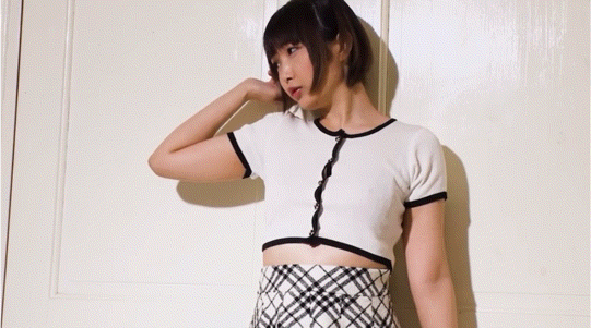解密！在无码片商加勒比登场的长腿美眉「本田椿」是谁？她之前有下马吗？ ... ... 