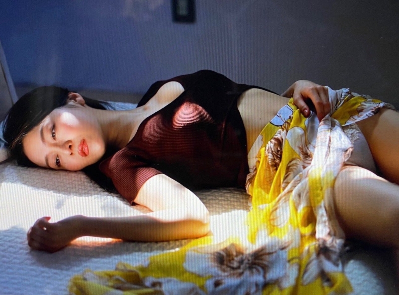 因为是AV女优⋯所以暧昧的对象不愿意和她交往！ 