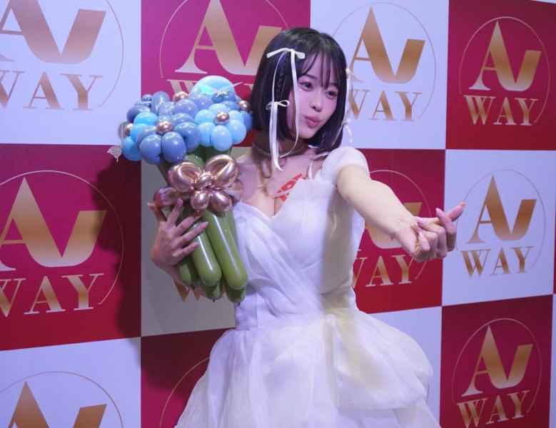 TRE2024心得感想：AVway摊位执行者之让每个日粉都爆哭的「MINAMO」 ... ... 