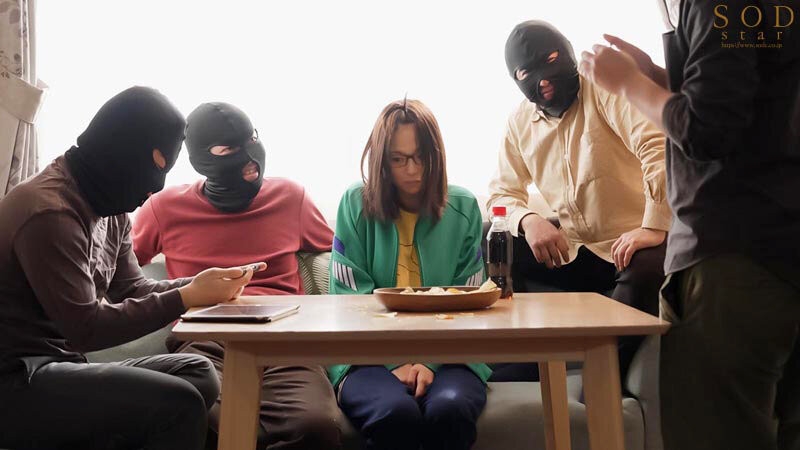 (START-124)丧女ニート(丧女尼特族)第三集！天宫花南这次被很坏的蛋蛋们干到外翻了！ ... 