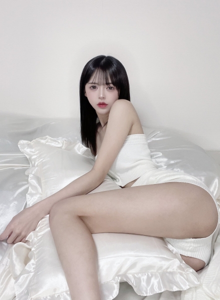 美乳大长腿却没片！她AV人生的第二章即将展开？ 