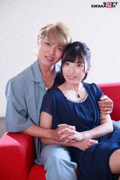 (GOJU-264)吓死！真正的夫妻！男女优同时出道还互相NTR！ 