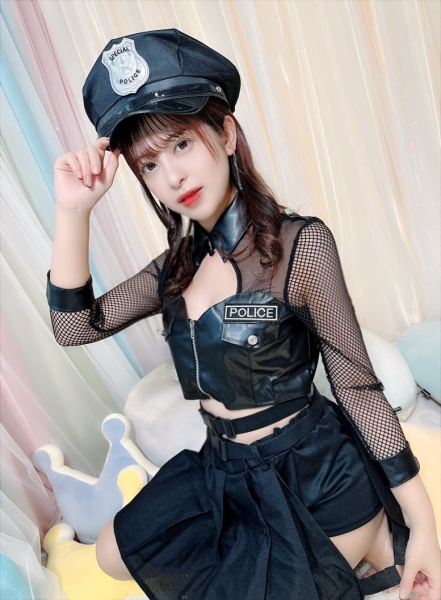 【速报】女优能做的事都做了！在艺能人片商Muteki出道的她不玩了！ ... 