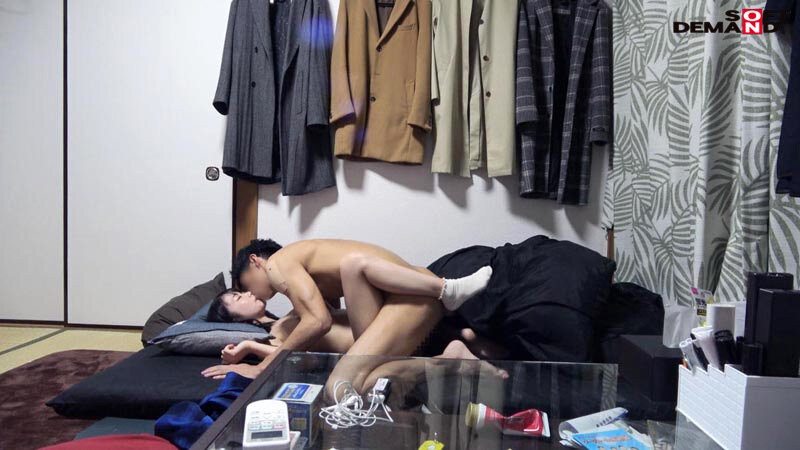 什么？这个长相萝莉又有著F奶的SOD女子社员其实早就被无码卖家射过了？ ... 