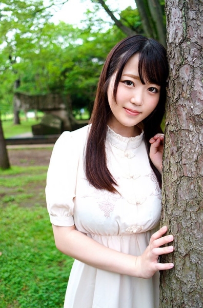 (MUKV-052)哪泥！那位被欧吉桑玩弄失禁再中出的Cosplay玩家竟然是G奶处女？ ... 