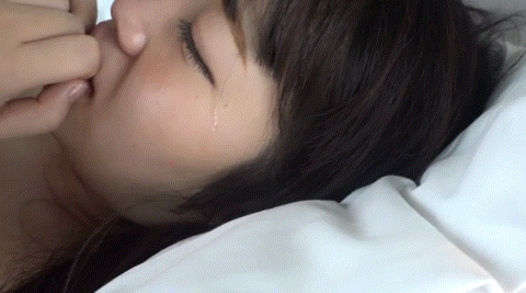 (MUKV-052)哪泥！那位被欧吉桑玩弄失禁再中出的Cosplay玩家竟然是G奶处女？ ... 