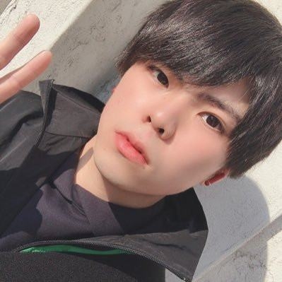 才被鹫尾めい(鹫尾芽衣)无限奶交⋯这男优被家人抓到拍A片！ ... 