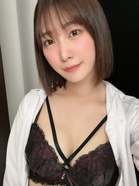 不发文又删光自我介绍！美谷朱里有事吗？ 