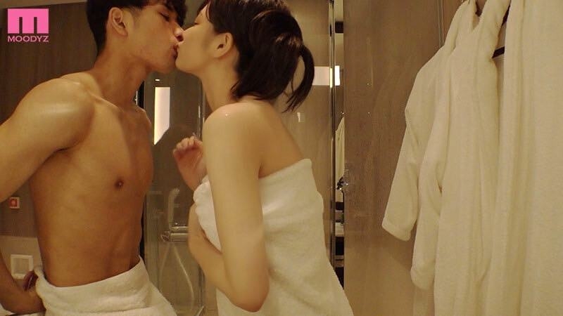 (MIDV-549)强强联手！宫下玲奈和抖M男一路狂战到天明！ 