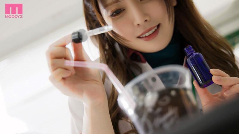 在没有工作人员的情况下,男女优会发生怎样离谱的事? 