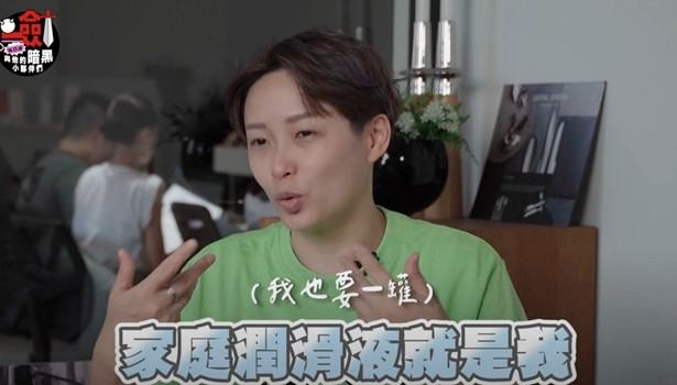 全民少女偶像,脱口秀最帅的女生来频道一剑高下了! 