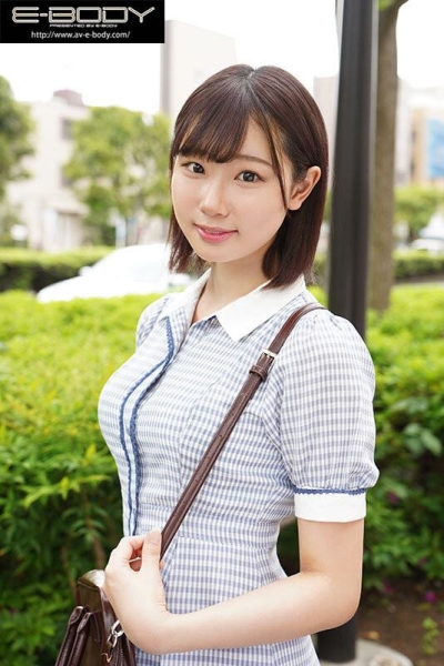 (EBWH-026)170公分F罩杯！童颜美乳美巨尻！表面清纯内心淫荡的她靠拍AV做自己！ ... 