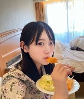 什么？那位之前大家都在问的FC2无码妹子现在成了有码界的最强苗条新人！ ... 