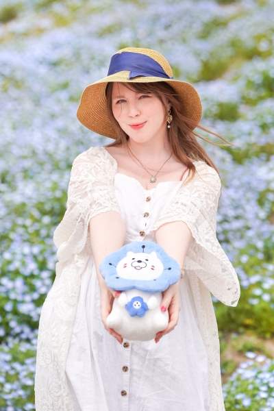 台湾片商干得好！曾来过成人展的洋妞要下马给大家看粉鲍了！ ... 
