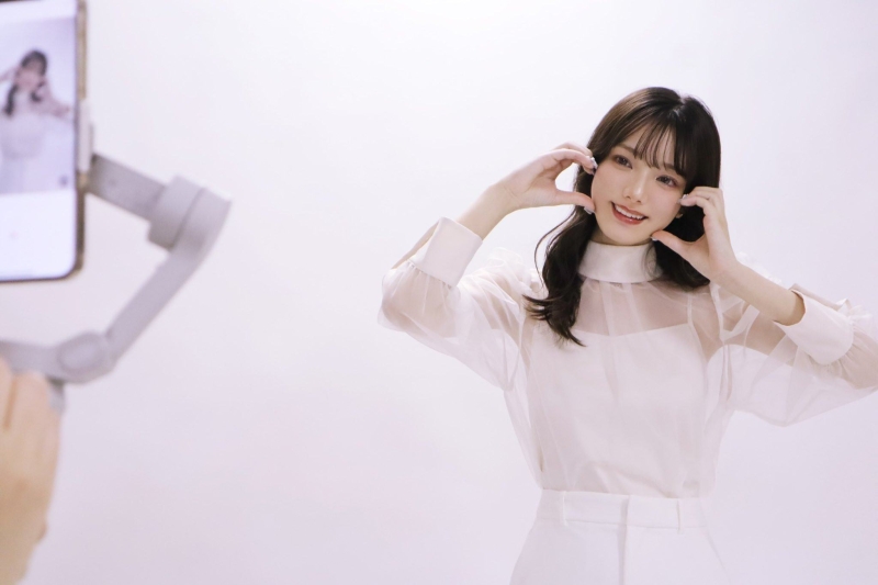 ForAVer NO.56摄影会：Moodyz之宝、透明美少女「宫下玲奈」海外活动初体验！ ... 