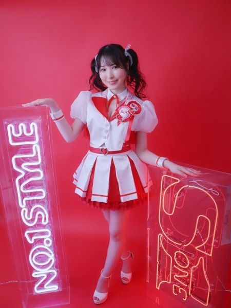 不只喜欢和猫看恐怖片！香水じゅん(香水纯)还有这些事你不知道！ ... ... ... 