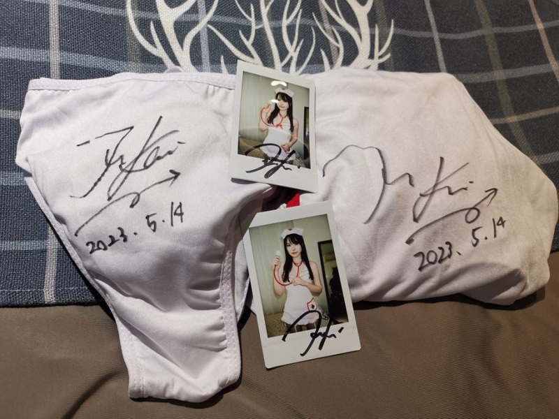 摄影会结束后⋯香水じゅん(香水纯)哭了 X 摄影会演出服饰贩售、一件不留！ ... ... ... 