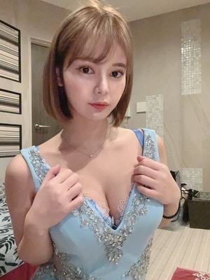 当女优退休去做风俗⋯他追星预约来一发后大吃一惊！ 