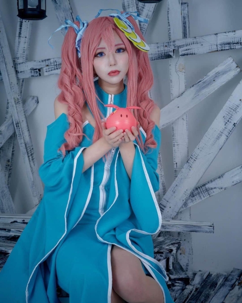 和友田彩也香的事务所签约！AV OPEN的四冠王要复活了？ 
