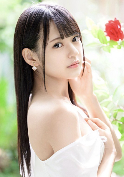 八挂うみ(八挂海)：我应该还没被爸妈抓到拍AV吧？ 