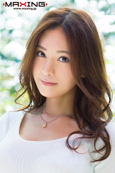 被Maxing害了！为了拍AV而离婚的她也出鲍了！ 