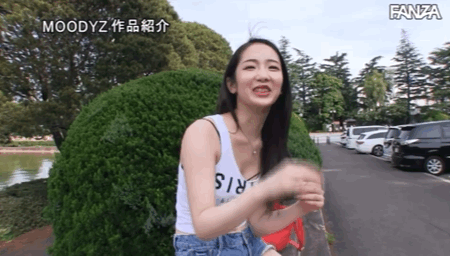 小颜细腰巨乳！反抗命运和妈妈说不！拒绝应召的她成了AV女优！ ... 