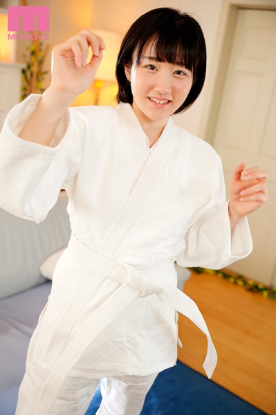 超期待の新人！多才多艺还有F奶！写真偶像结城かずな(结城和奈)、解禁！ ... ... 