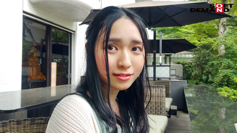 只吃过老公的鸡鸡⋯发春人妻坐新干线到东京偷情！ 