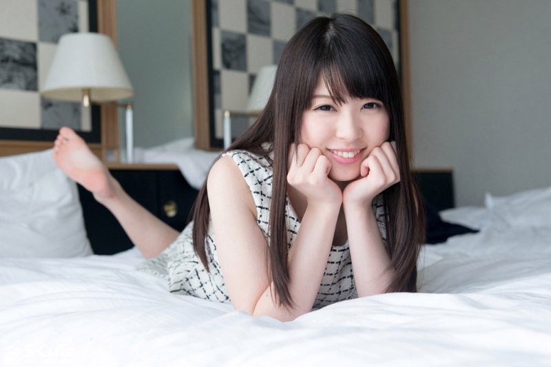 贫乳界的霸主！あおいれな(葵玲奈)宣布引退！ 