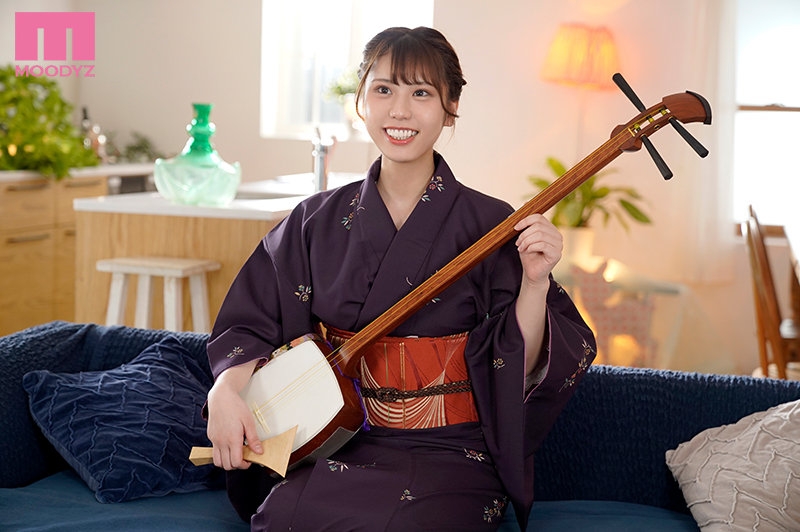 那些年、我们一起追的女孩AV版！G奶美少女的她长得像蕾拉？ ... 