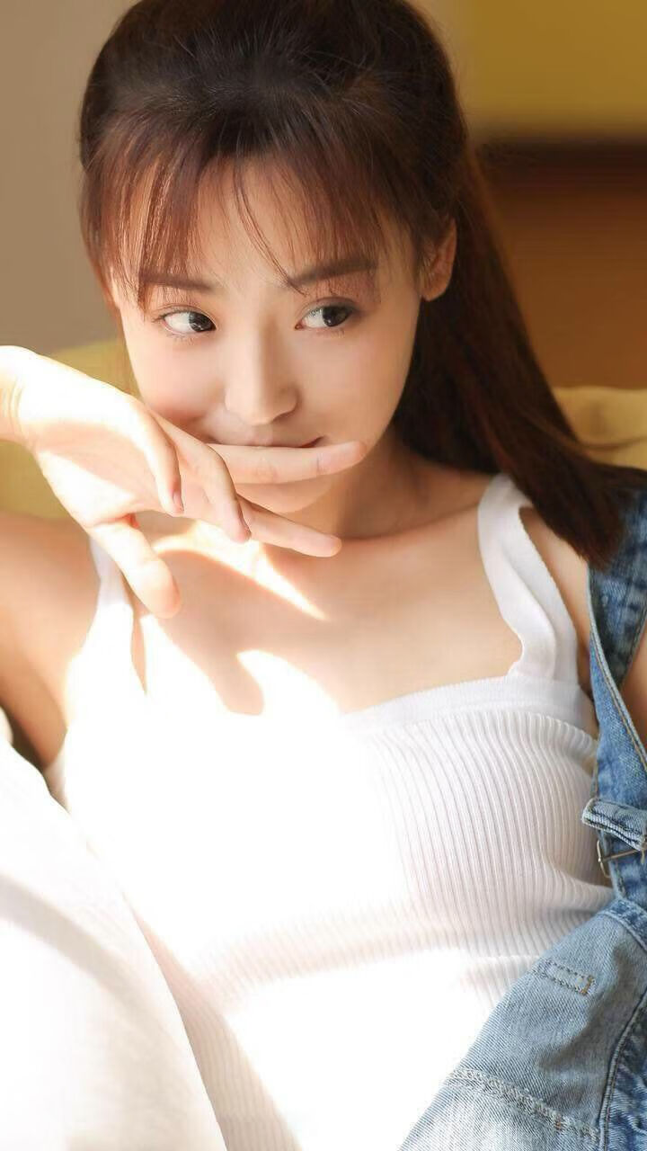 星奈あい：一位实力与美貌并存的偶像