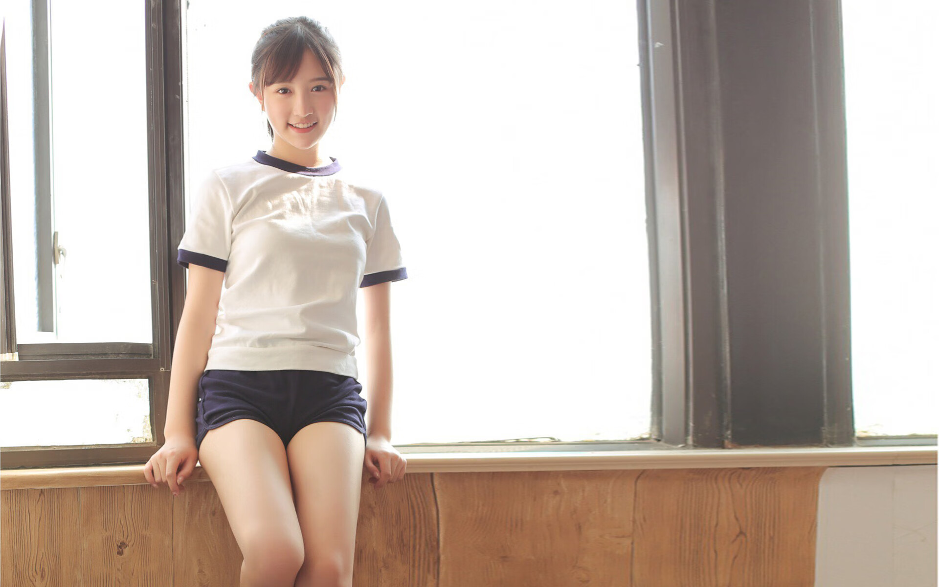 坂道美琉：从普通女孩到明星的转变之路