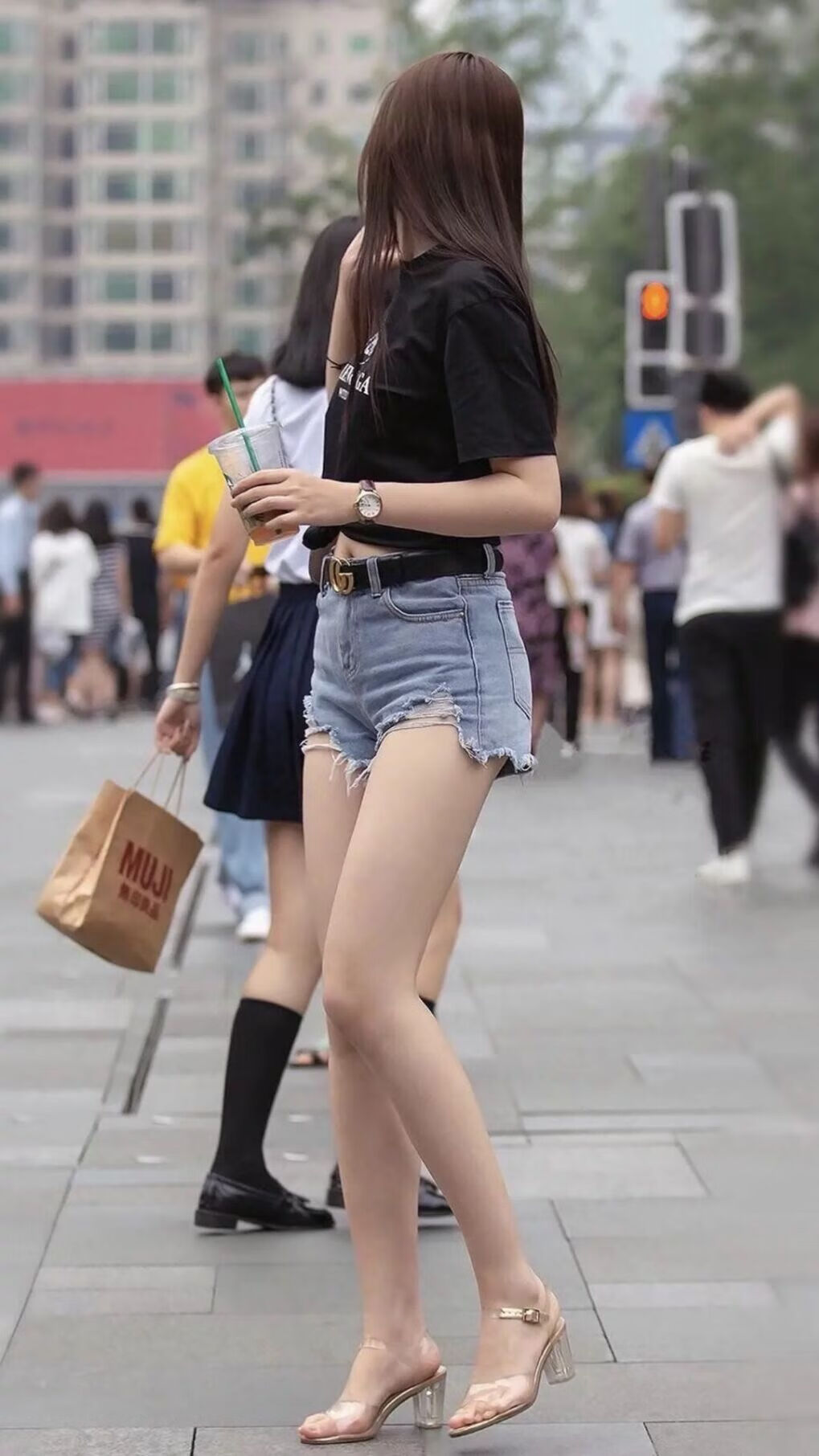 BEB-079影评：精湛演技与紧张剧情的完美结合