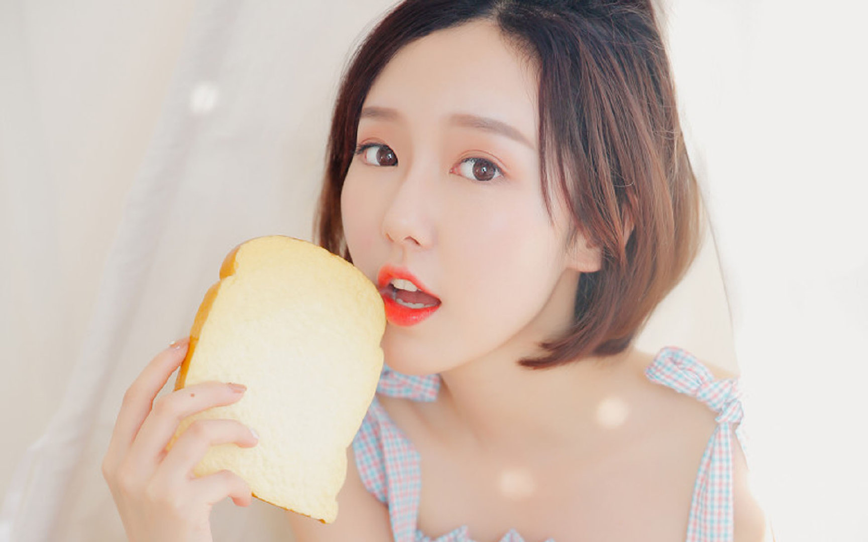 愛田奈々：日本番号自媒体明星的崛起与成就