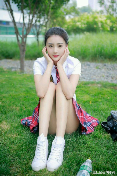 HBAD-257：美丽与欲望交织的诱人剧情与演员表现深度评析