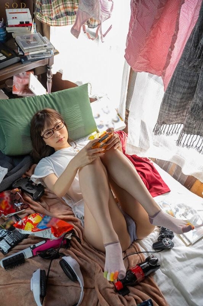 (STARS-771)知名VR片DVD化！当尼特族打洛克人的天宫花南细腰爆乳优势完全展现！ ... 