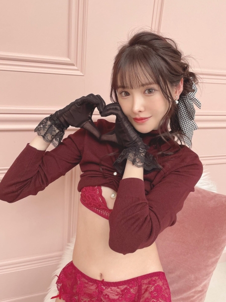 YouTube频道突然复活！新ありな(新有菜)有事和大家说⋯ 
