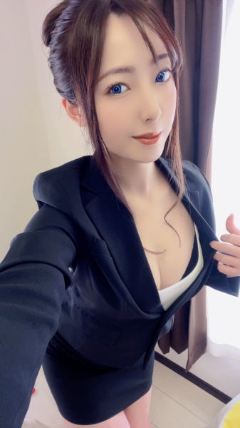 吵架的不只是宫下玲奈和小仓七海！君冢ひなた(君冢日向)一打三！ ... 